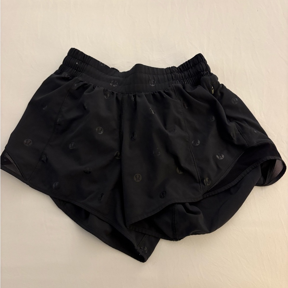 lululemon RARE logo Hotty Hots